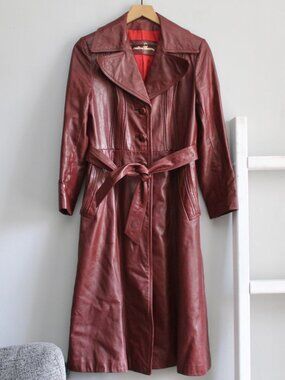 Country Pacer Vintage 70's Burgundy Leather Trench Coat Midi Length Size Small